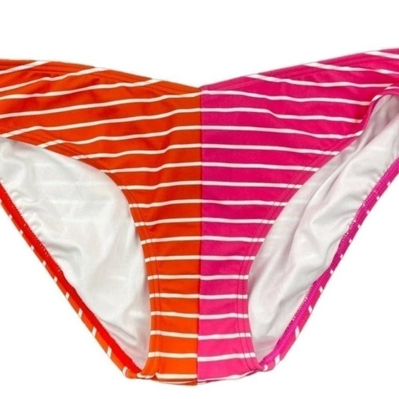 Tommy Hilfiger V-Cut Bikini Bottoms -
Sail Away Stripe Dahlia / Soft White, New - Picture 10 of 13